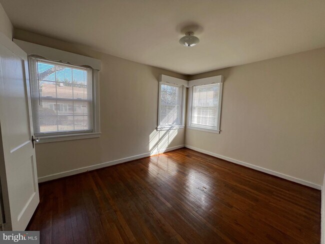 Foto del edificio - 212 Morton St