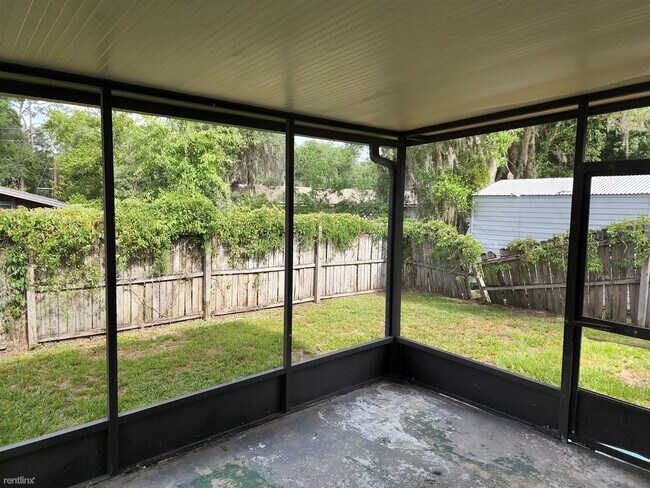 Foto del edificio - 4 br, 2 bath House - 415 Taurus Lane