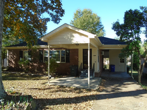 Building Photo - 1925 Shade Ave