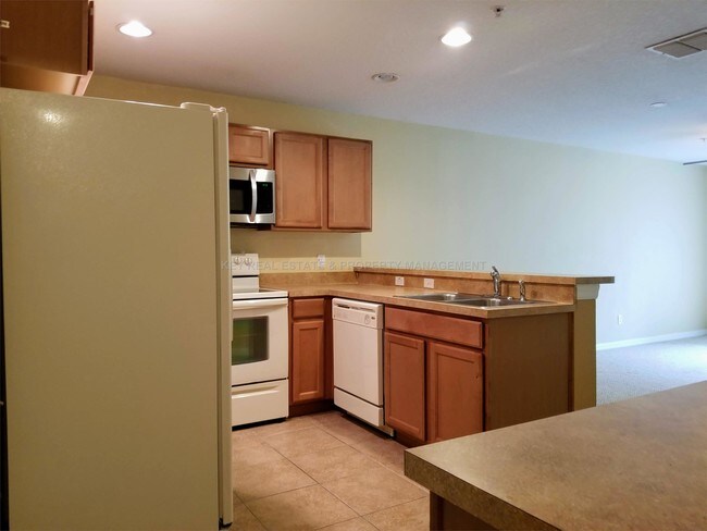 Building Photo - 611 Interlude Ln