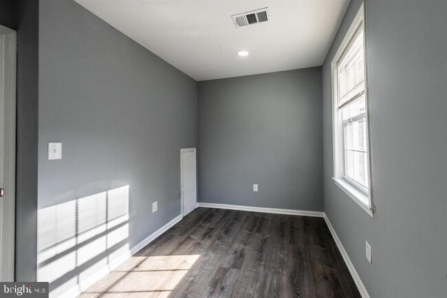 Foto del edificio - 2055 38th St SE