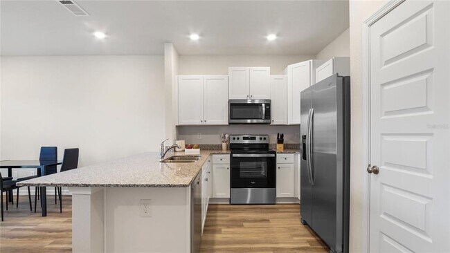 Foto del edificio - 1761 Jakes Dr