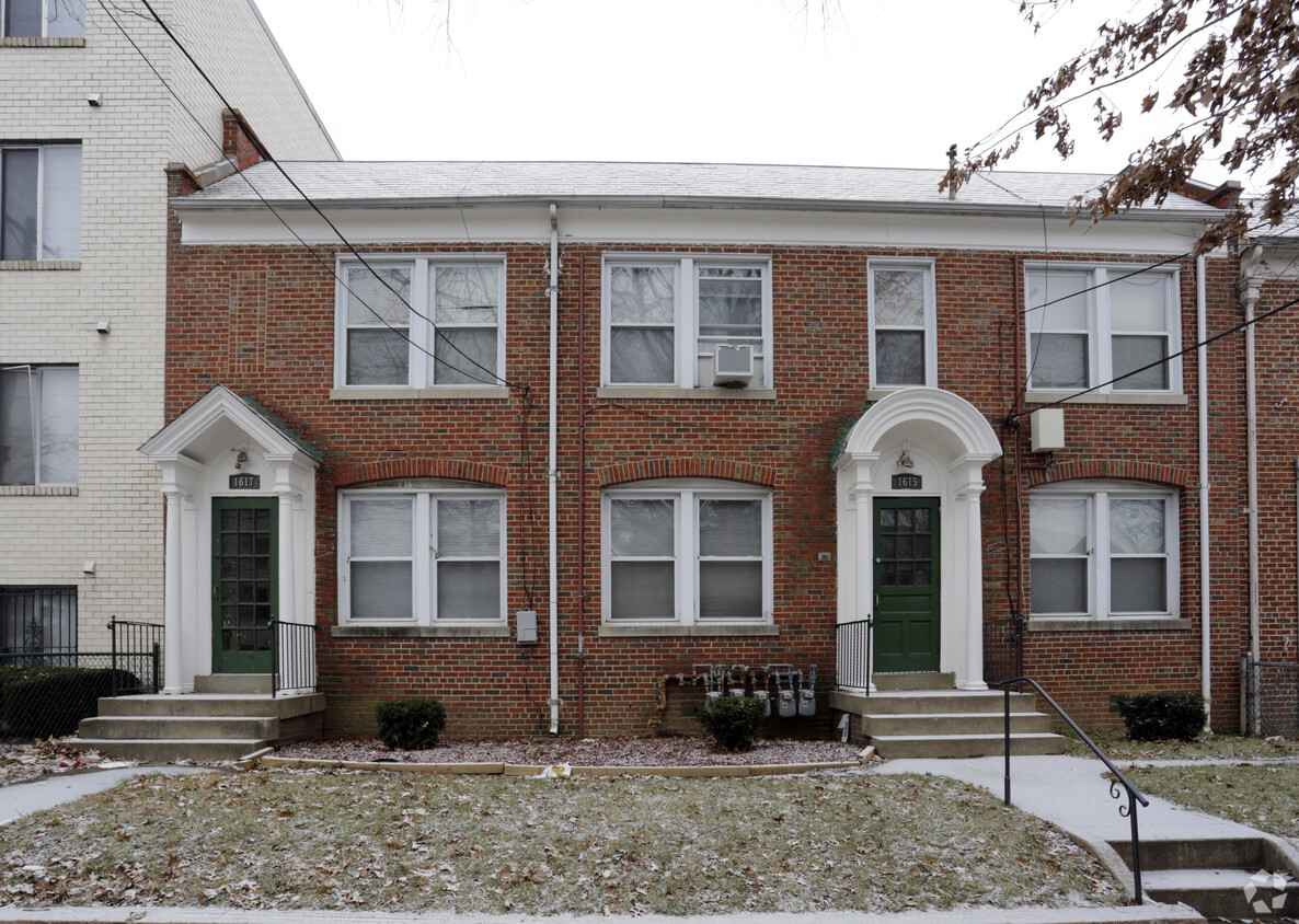 Foto del edificio - 1615 18th St SE