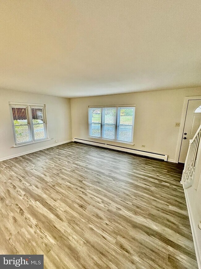 Foto del edificio - 602 E Maple St