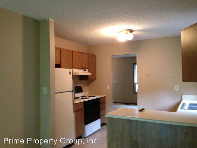 Building Photo - 2 br, 1 bath House - 2119 Ivy Court