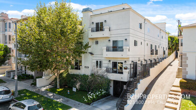 Building Photo - 1559 1/2 S Beverly Dr