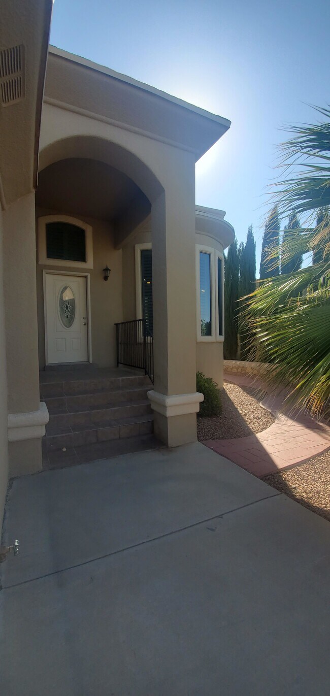 Foto del edificio - 12932 Hidden Grove Dr