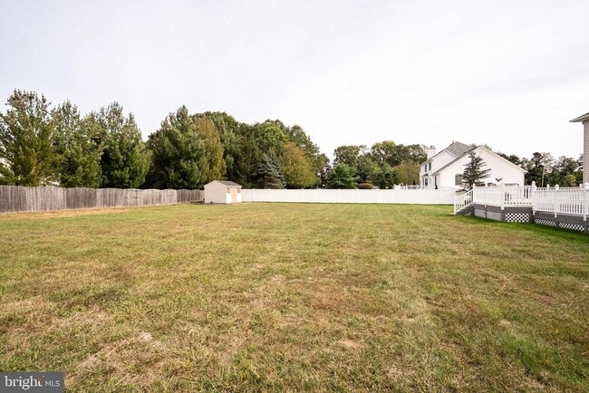 Foto del edificio - 27 Samantha Dr