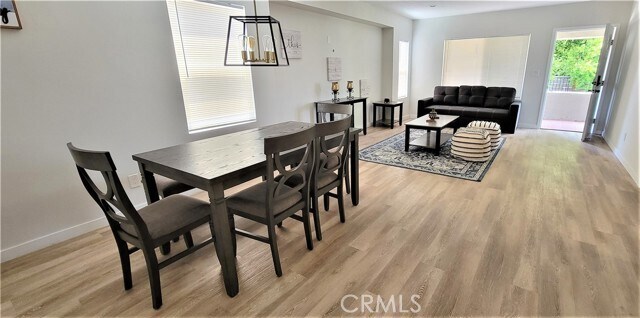 Foto principal - 7040 3rd Ave