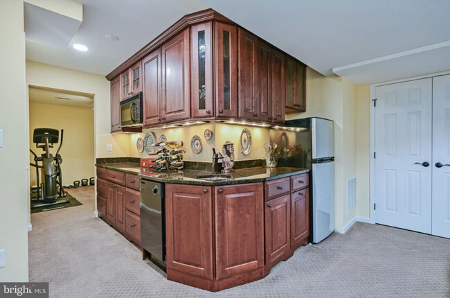 Building Photo - 21389 Fitzgerald Dr