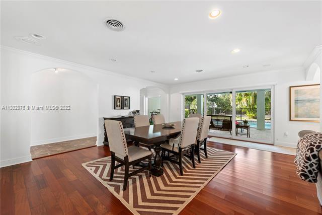 Building Photo - 6480 SW 94th St