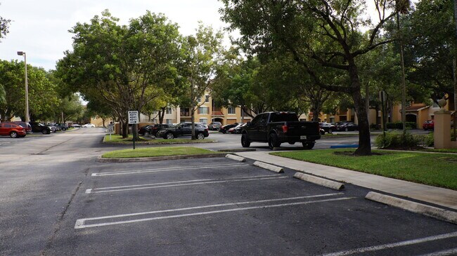 Foto del edificio - 4271 San Marino Blvd