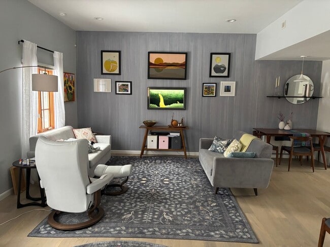 Foto del edificio - 413 Cam De La Placita