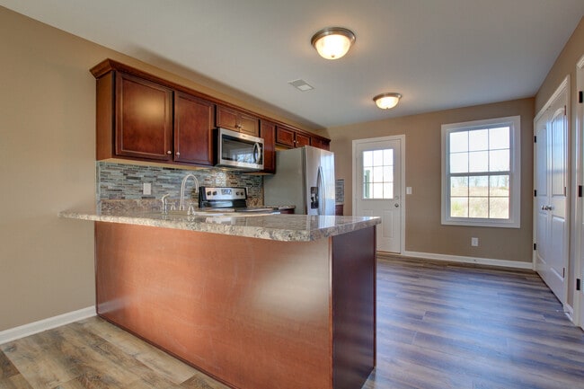 Building Photo - 991 Big Sky Dr