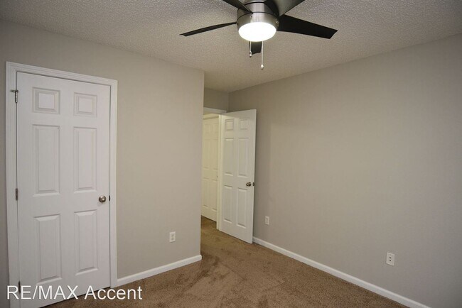 Foto del edificio - 3 br, 2.5 bath House - 825 Canyon Oak Loop