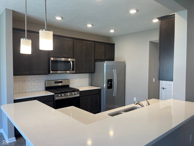 Foto del edificio - 6392 Yuma Ct