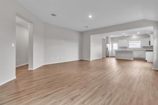 Building Photo - 240 Madrid