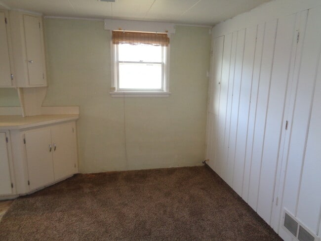 Building Photo - 2622 Rimrock Rd