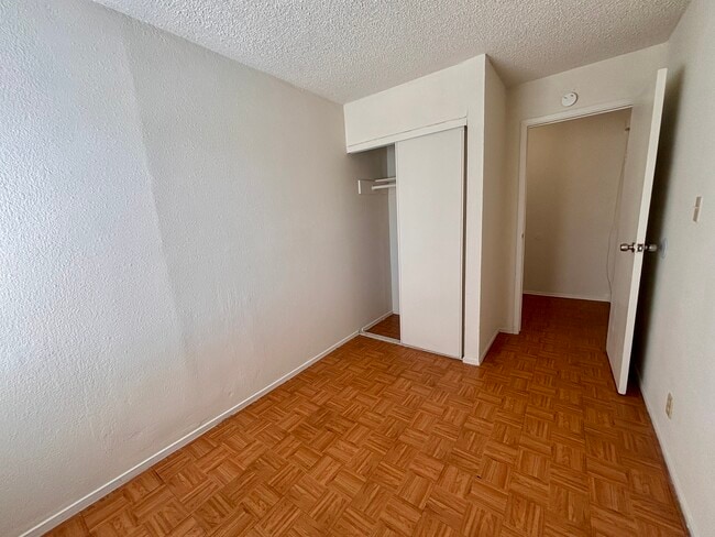 Foto del edificio - 8522 MacArthur Blvd