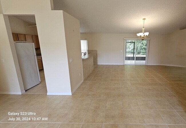 Building Photo - Beautifully Maintained Home In Palm Harbor