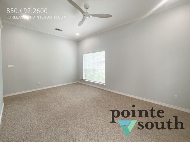 Foto del edificio - 9678 Westgate Cir