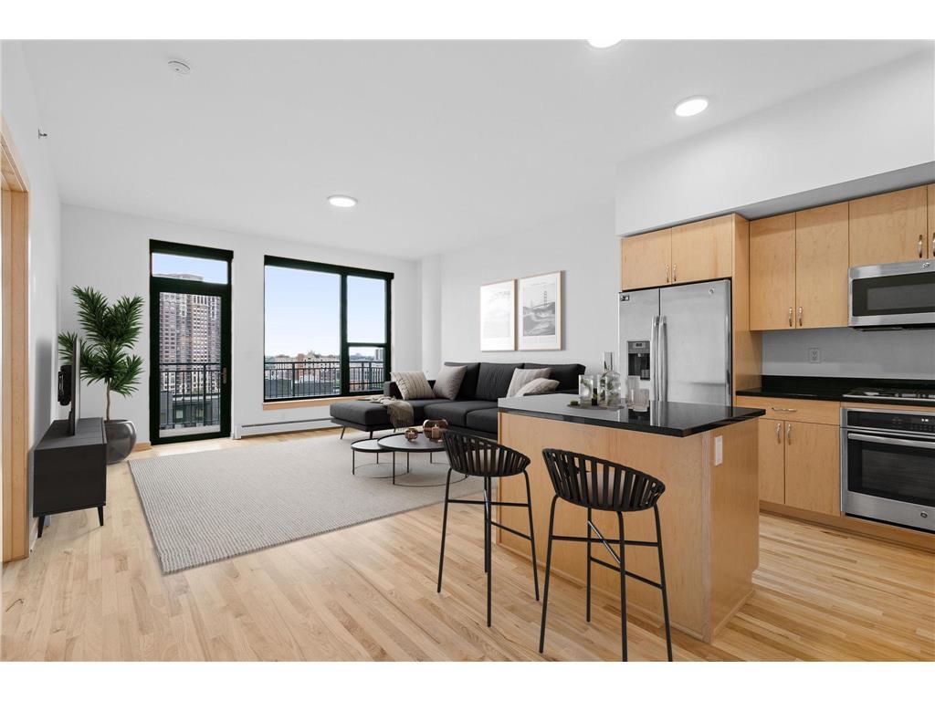 Foto principal - 740 Portland Ave