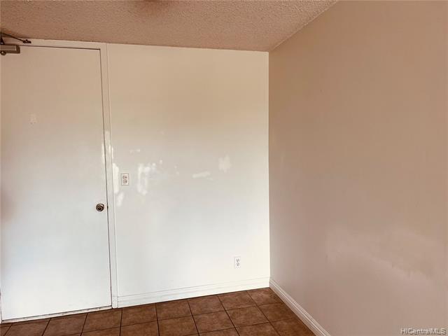 Building Photo - 1600 Wilikina Dr