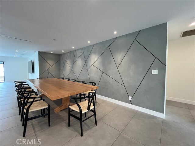Foto del edificio - 5735 Saloma Ave