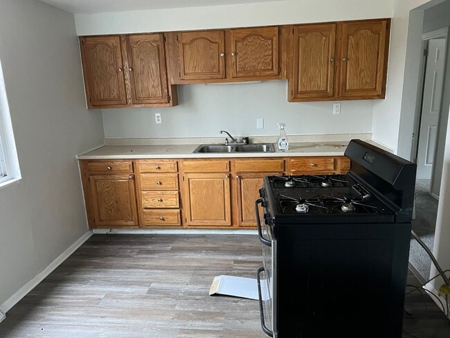 Building Photo - Renovated 3BD/2BA Home in Penn Hills