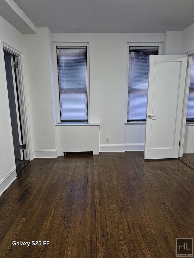 Building Photo - EAST 46 STREET