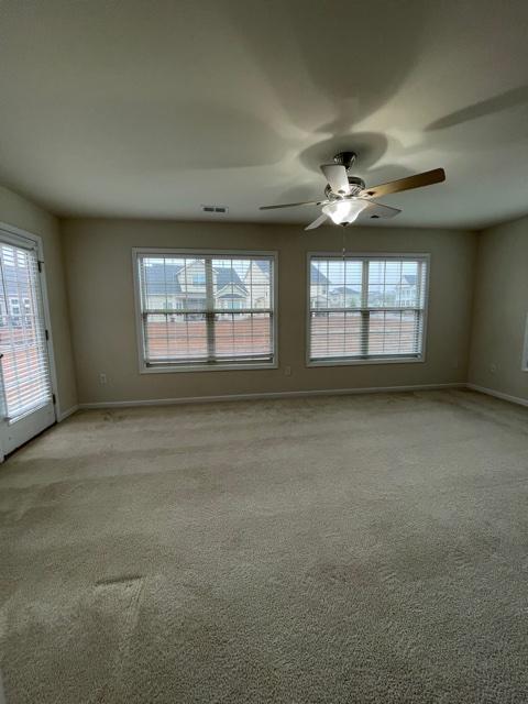 Building Photo - 1194 Shire Way