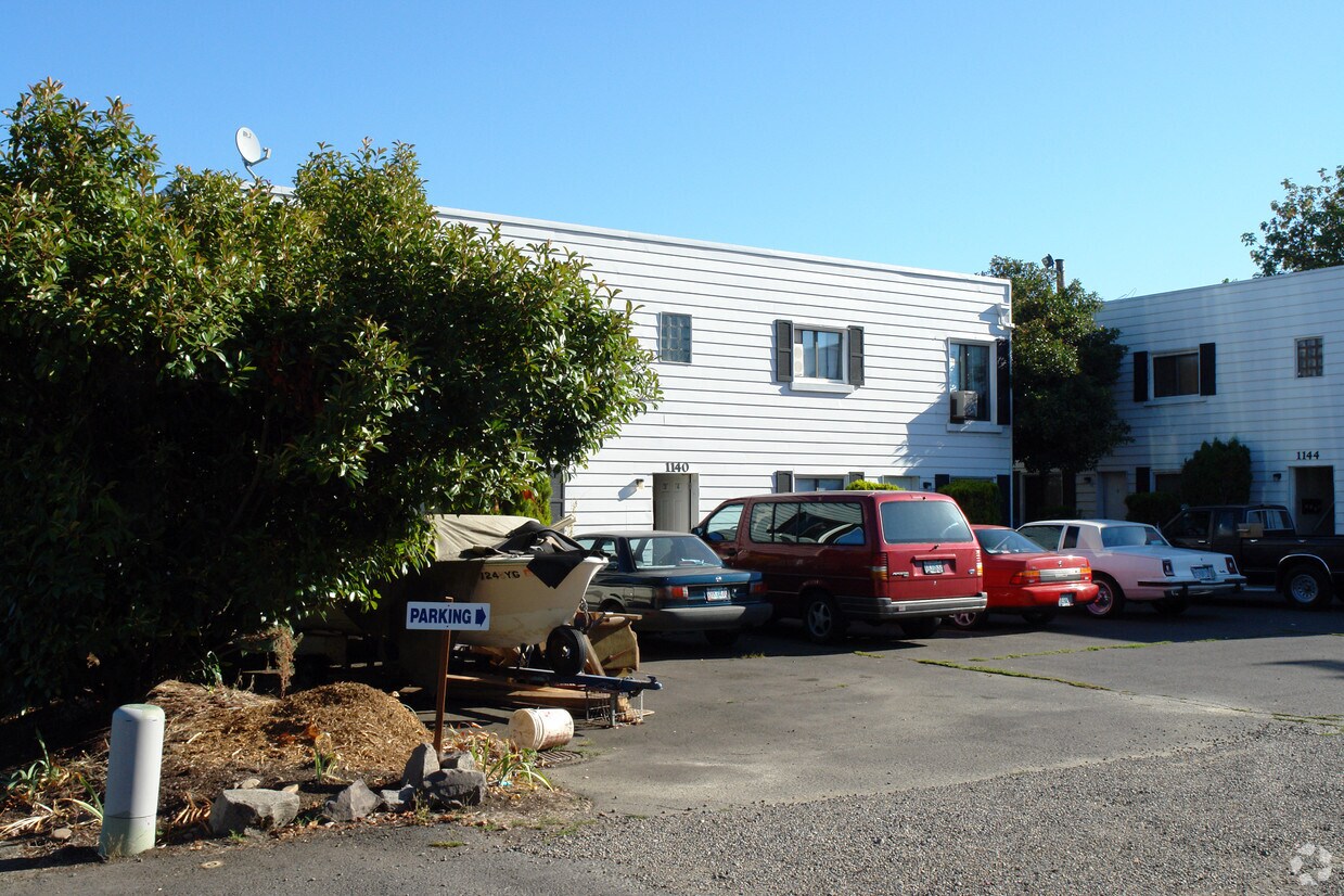 Foto del edificio - 1140-1144 13th St SE