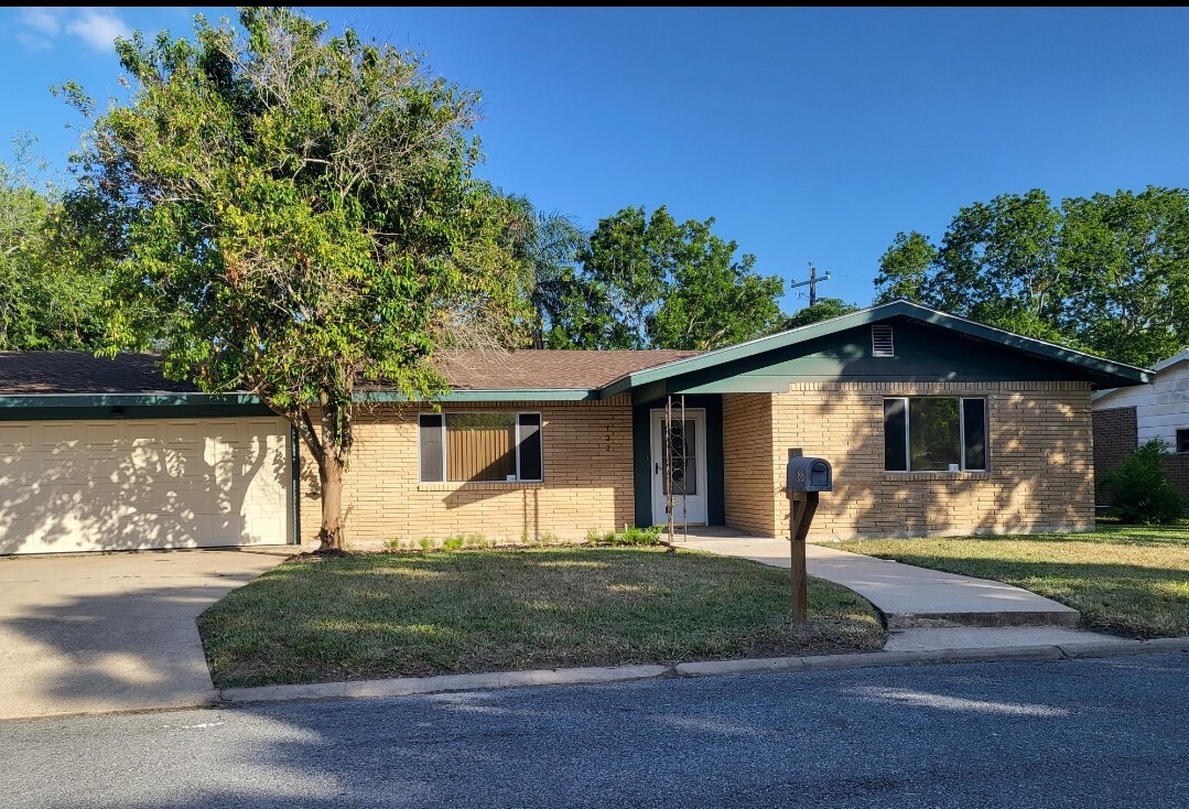 122 Palo Blanco St, San Benito, TX 78586 House Rental in San Benito