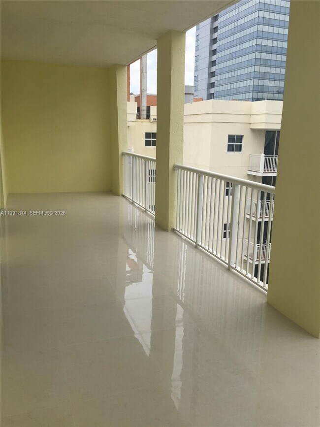 Foto del edificio - 170 SE 14th St