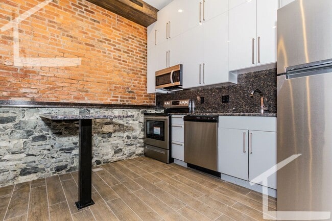 Building Photo - HOT FENWAY LISTING!!!!! LOFT!!!!