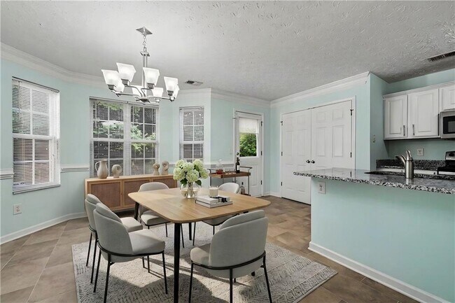 Foto del edificio - 5606 Union Pointe Dr