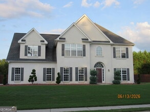 Building Photo - 305 Sunderland Cir