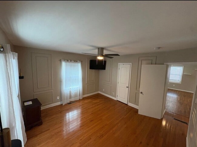 Photo - 151 Sunset Ave NW House