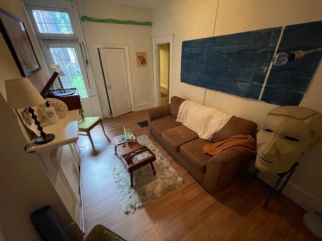 Foto del edificio - 4120 Chester Ave