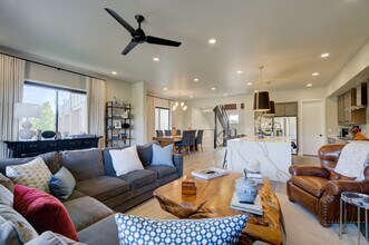 Building Photo - 203 Bridger Vale Dr