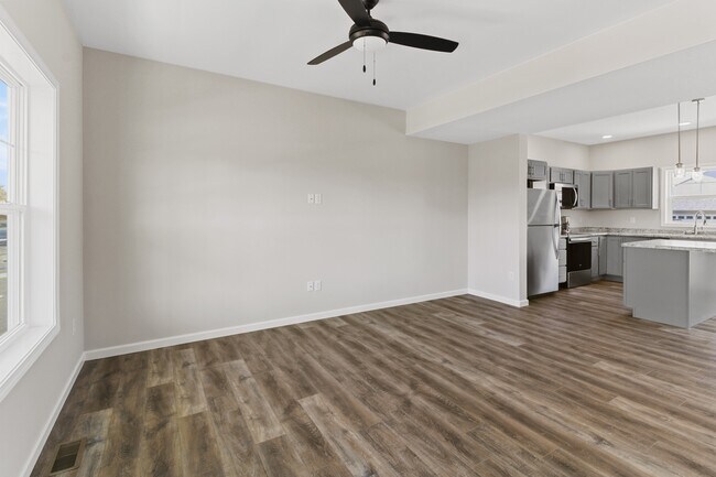 Foto del edificio - 1316 S Smith Rd