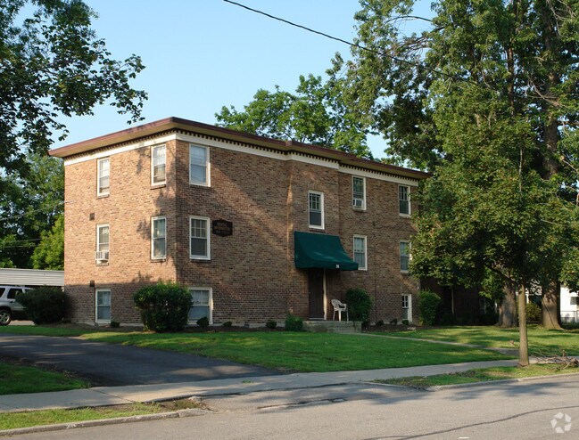 Ralston Elmwood Apartaments - Ralston Elmwood Apartments