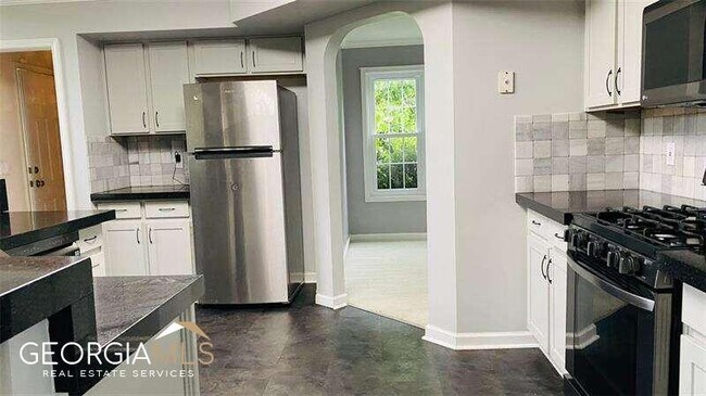 Foto del edificio - 2095 Hunters Trail Dr