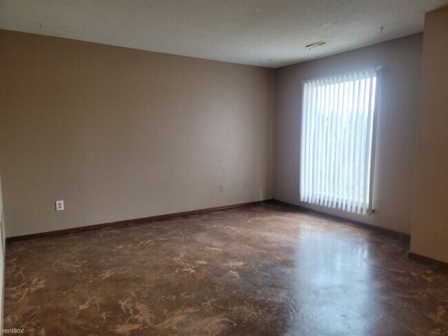 Building Photo - 2 br, 1 bath Duplex - 1520 East Galena Street