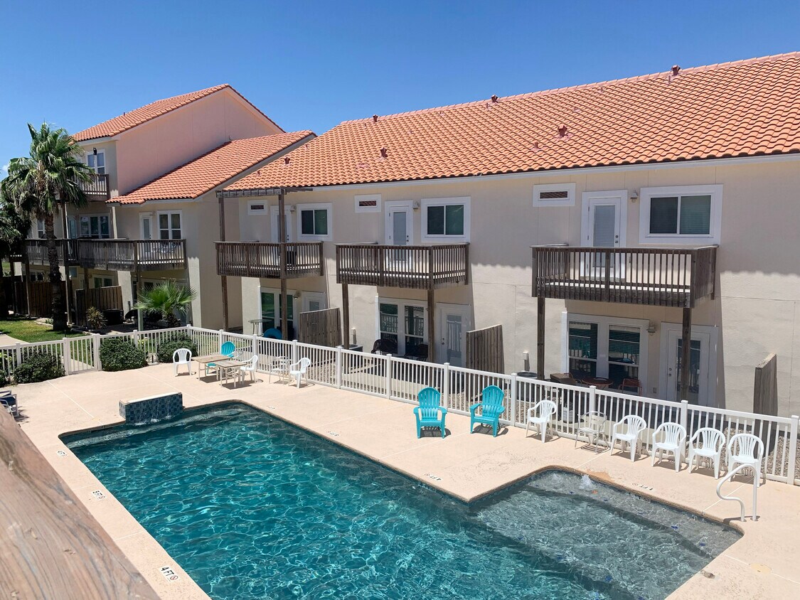Primary Photo - 14878 Granada Dr