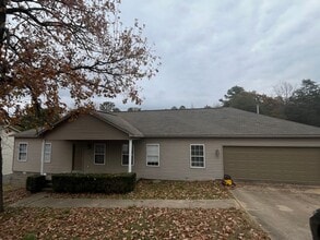 Building Photo - 603 Preston Dr