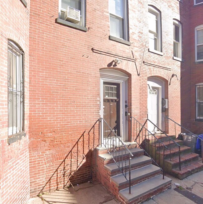 Building Photo - 16 Sewall St