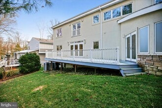 Building Photo - 6600 80th Pl