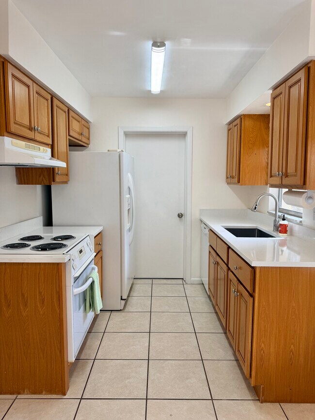 cocina - 912 La Salle Ave