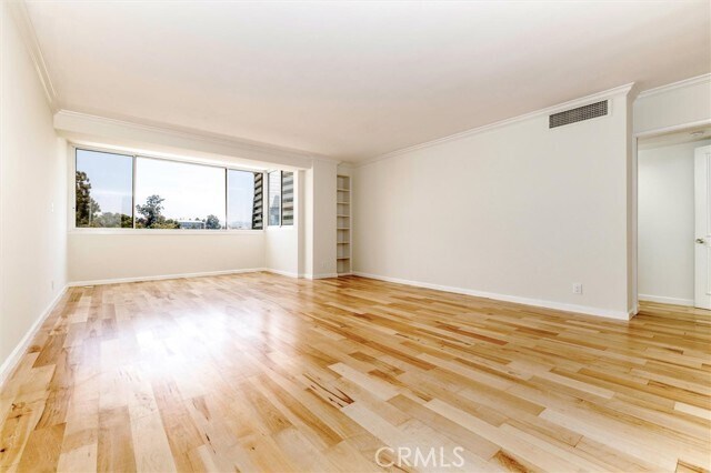 Foto del edificio - 969 Hilgard Ave
